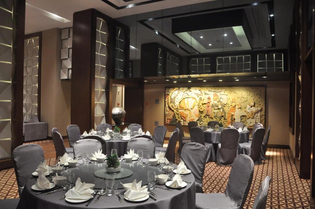 M Hotel Çengdu Dış mekan fotoğraf